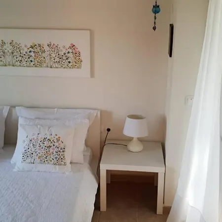 Themidas House Holiday home *